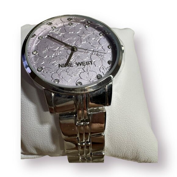 Nine West Women's Floral Dial Watch Genuine‎ Crystal Accented Silver Gray 2647 - Picture 1 of 12